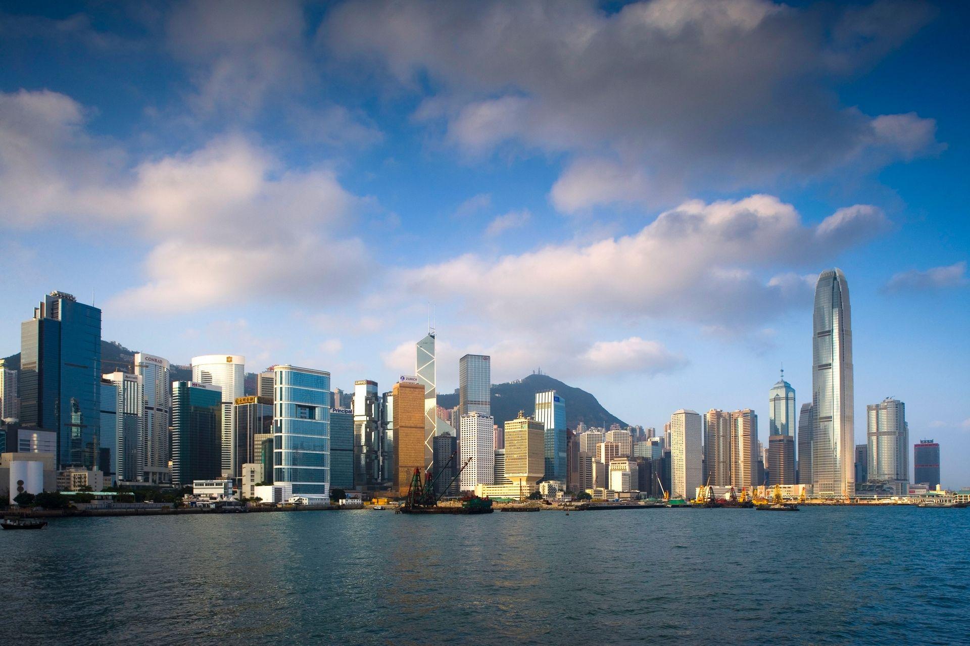 香港留学|香港硕士目前可以申请的学校和专业有哪些？