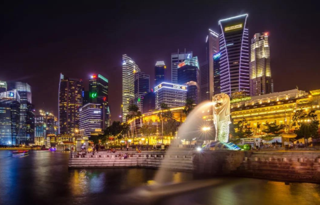 新加坡香港对比哪个移民更好呢？
